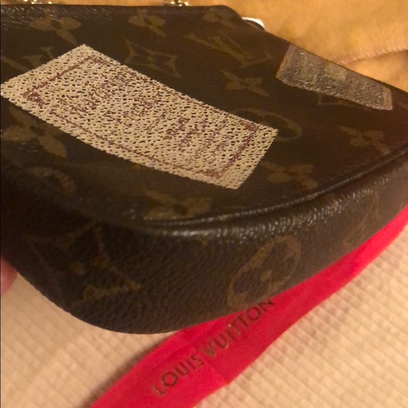 COPY - Authentic LV Mini Pochette Accessoires 5.5x3.5.08” - Picture 13 of 17